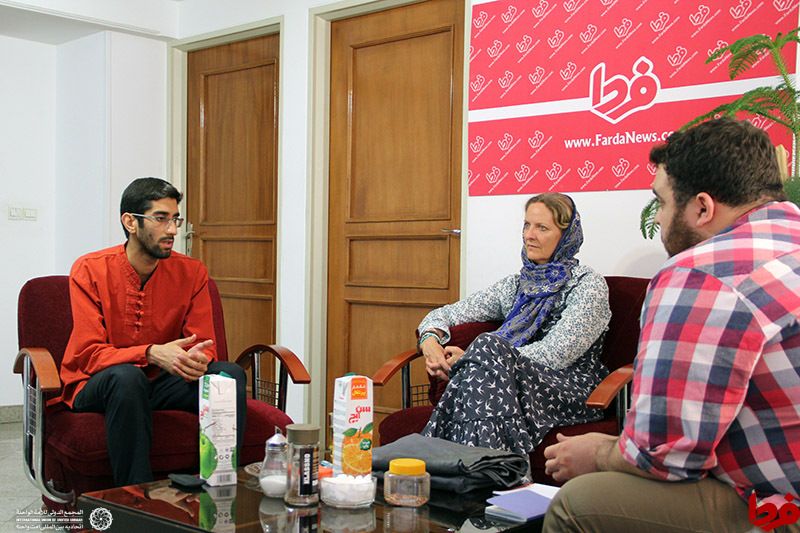 رفتار ایران در برابر آمریکا و اسرائیل باید الگوی اروپایی‌ها بشود